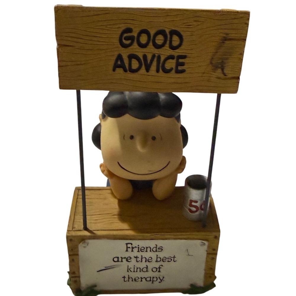 Peanuts Lucy Van Pelt Good Advice Friends Best Kind of Therapy Figurine Booth